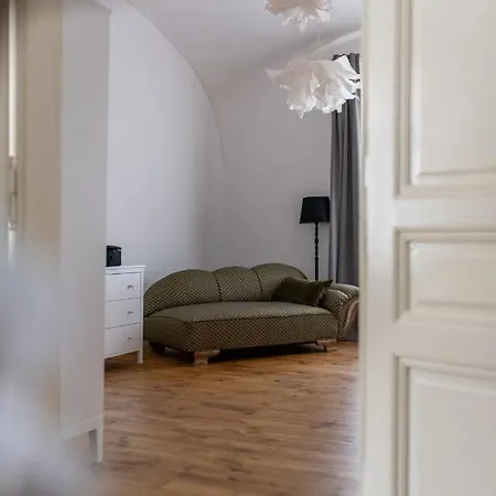 Fajront - Krasny Historicky V Srdci Kremnice * Kremnica