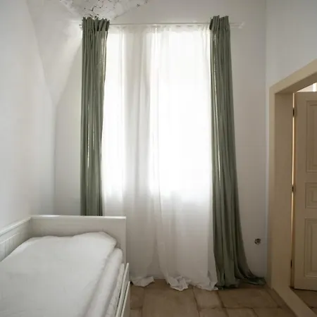 Fajront - Krasny Historicky V Srdci Kremnice * 克雷姆尼察